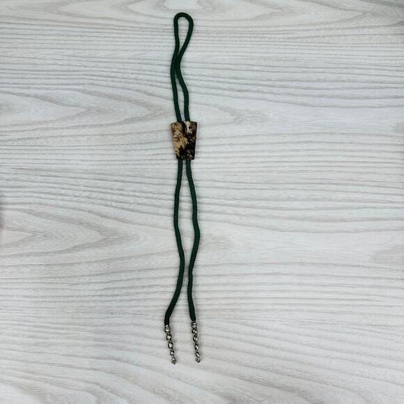 Vtg Bolo Tie Green Braided Cord Brown Marbled Wood Pendant Silver Tone Metal Tip - Picture 5 of 7